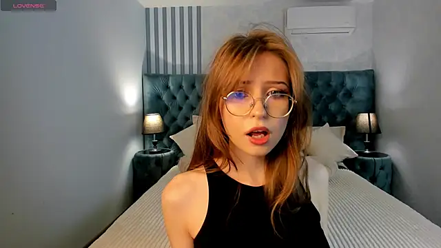 Grace blush online show from 09.27.25