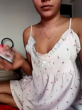 Snapshot of Cutie_Shruti chatting on 10.03.25 Cutie Shruti online show from 10.03.25