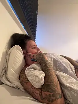 Charsworld online show from 02.13.26