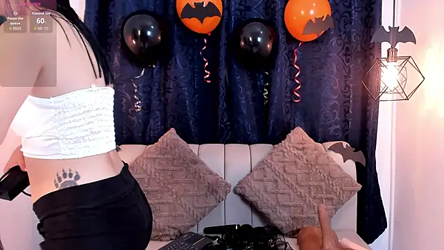 natasha moreno online show from 10.31.25