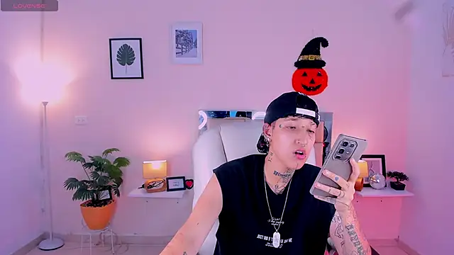 Luci Rose online show from 10.07.25