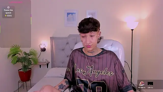 Luci Rose online show from 11.19.25