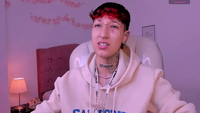 Luci Rose online show from 04.24.26