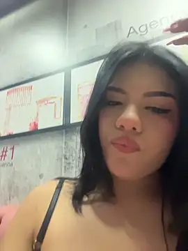 PippyPamXXX online show from 04.17.26