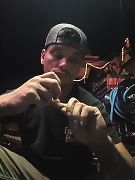 twistafatpipe online show from 10.16.25