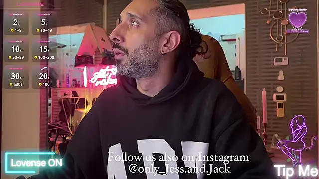 Secret Lovers1 online show from 02.01.26