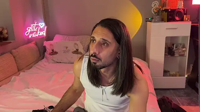 Secret Lovers1 online show from 05.13.26