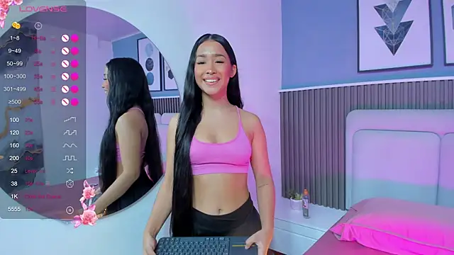 lily  star online show from 10.18.25