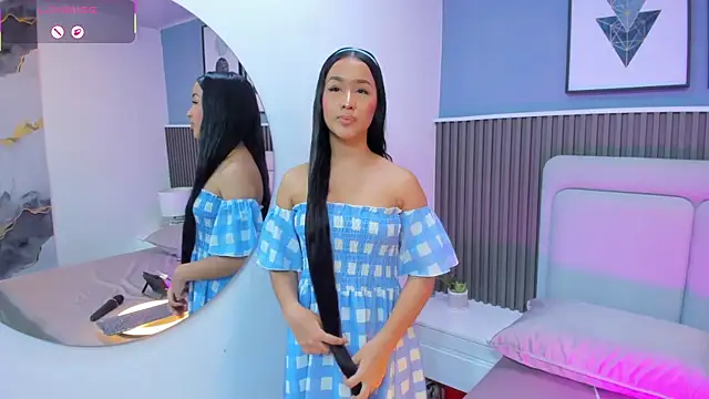 lily  star online show from 10.20.25