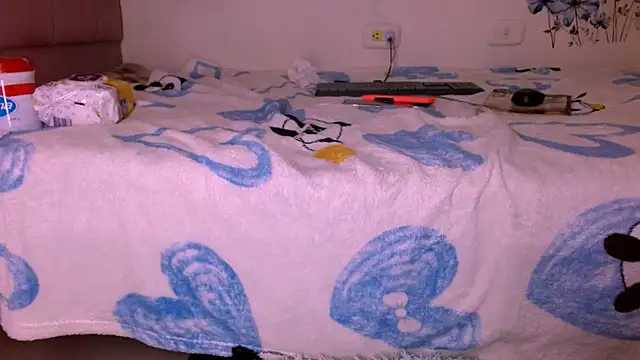 Snapshot of susinicebromw chatting on 10.08.25 susinicebromw online show from 10.08.25