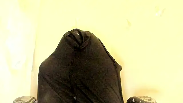 Snapshot of EVELYNN_LUXX chatting on 10.27.25 EVELYNN LUXX online show from 10.27.25