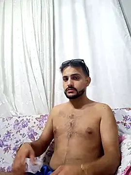 Snapshot of Muratcan33 chatting on 10.10.25 Muratcan33 online show from 10.10.25