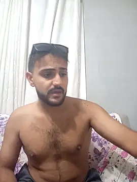 Snapshot of Muratcan33 chatting on 10.12.25 Muratcan33 online show from 10.12.25