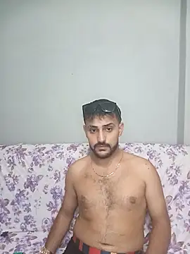 Snapshot of Muratcan33 chatting on 10.19.25 Muratcan33 online show from 10.19.25