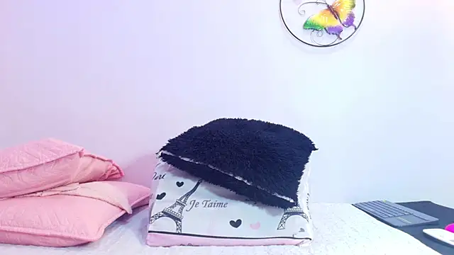 Vero Temptation online show from 09.26.25