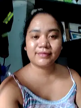 Snapshot of EATALLUCANPUSSYPINAY chatting on 10.28.25 EATALLUCANPUSSYPINAY online show from 10.28.25
