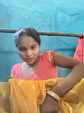 Snapshot of Harini_Gautam chatting on 10.14.25 Harini Gautam online show from 10.14.25