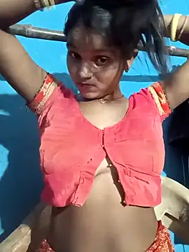 Snapshot of Harini_Gautam chatting on 10.21.25 Harini Gautam online show from 10.21.25