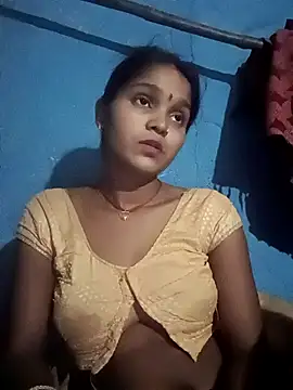 Snapshot of Harini_Gautam chatting on 10.24.25 Harini Gautam online show from 10.24.25