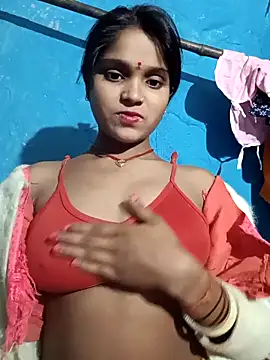 Snapshot of Harini_Gautam chatting on 10.29.25 Harini Gautam online show from 10.29.25