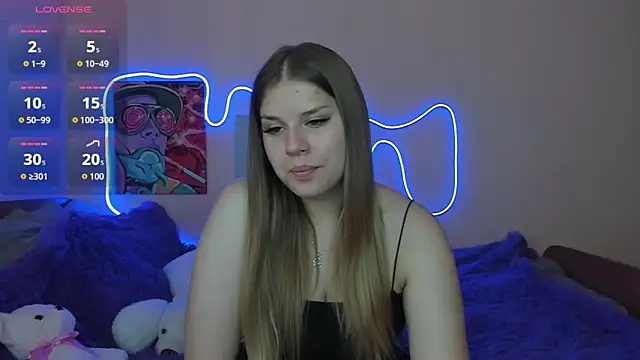 KiraKyler online show from 09.14.25