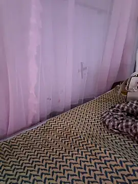 Snapshot of Nana-bar chatting on 03.23.26 Nana-bar online show from 03.23.26