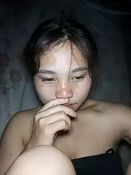 Snapshot of EllyBaby20 chatting on 09.21.25 EllyBaby20 online show from 09.21.25