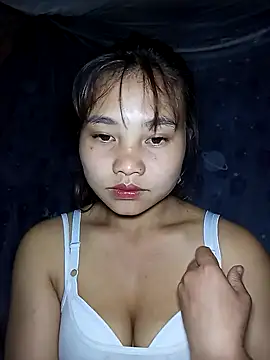 Snapshot of EllyBaby20 chatting on 09.27.25 EllyBaby20 online show from 09.27.25