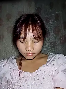 Snapshot of EllyBaby20 chatting on 10.02.25 EllyBaby20 online show from 10.02.25