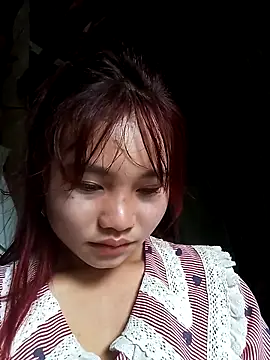 Snapshot of EllyBaby20 chatting on 10.20.25 EllyBaby20 online show from 10.20.25