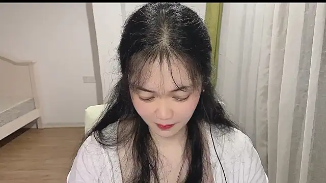 Snapshot of zora-168 chatting on 09.21.25 zora-168 online show from 09.21.25