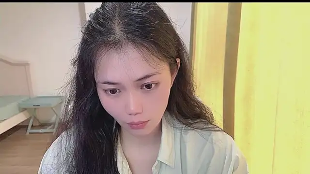 Snapshot of zora-168 chatting on 10.03.25 zora-168 online show from 10.03.25