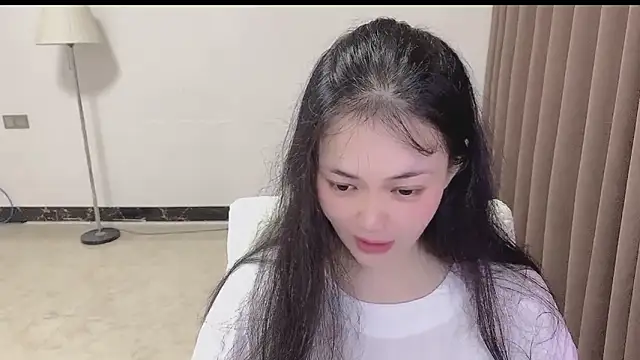 Snapshot of zora-168 chatting on 10.18.25 zora-168 online show from 10.18.25