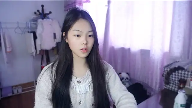 yao-yao  online show from 11.30.25