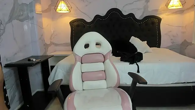 anna2809 online show from 09.25.25