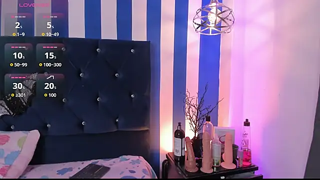 valeria rouse28 online show from 10.24.25