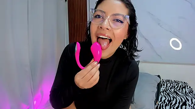 sara zc online show from 12.02.25