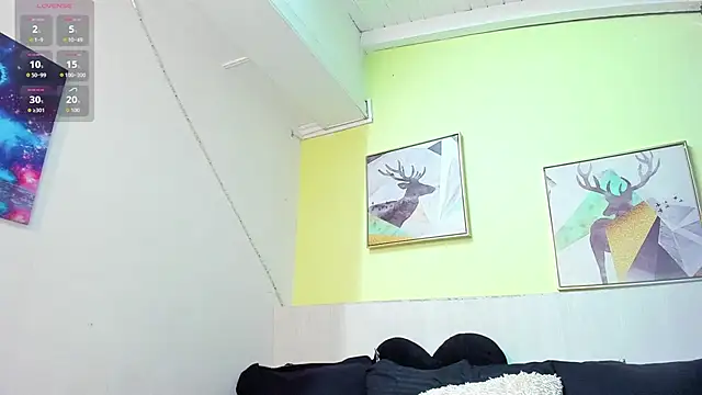 AtheneaArbelaez  online show from 11.11.25