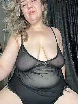 LizaTits online show from 10.26.25