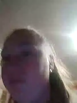 Kiss Eva online show from 02.16.26