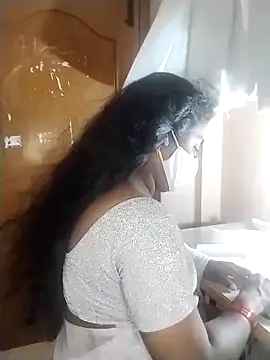 Snapshot of Megha_21 chatting on 11.03.25 Megha 21 online show from 11.03.25