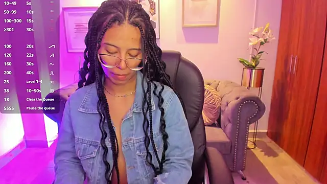 raven stonee online show from 11.05.25