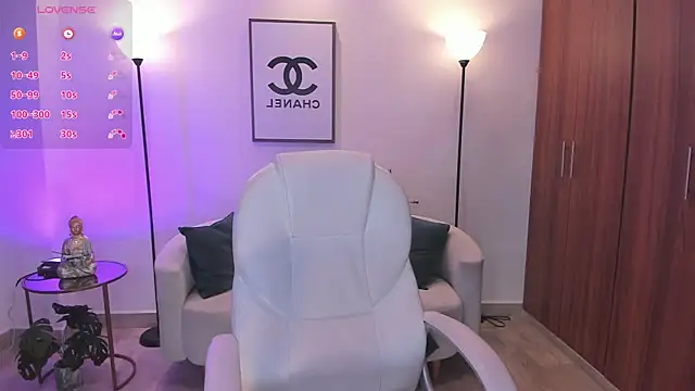 raven stonee online show from 01.16.26