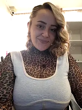 CurvyLust x online show from 09.27.25