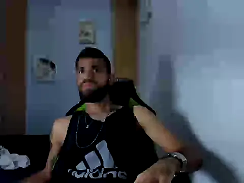 Snapshot of adri_sexboy229 chatting on 10.04.25 adri sexboy229 online show from 10.04.25