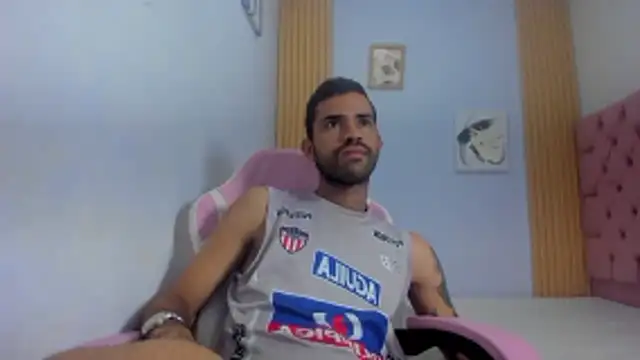 Snapshot of adri_sexboy229 chatting on 10.23.25 adri sexboy229 online show from 10.23.25