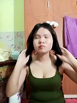 emyeuhss online show from 10.21.25