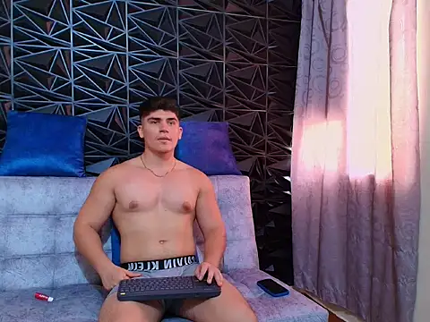 Snapshot of Jared_Rosse chatting on 12.19.25 Jared Rosse online show from 12.19.25