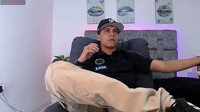 Snapshot of david_santos16 chatting on 09.09.25 david santos16 online show from 09.09.25