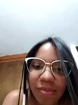 CloeeHills  online show from 10.01.25